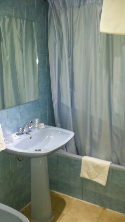 Hostal Botafumeiro Мота-дель-Маркес Экстерьер фото