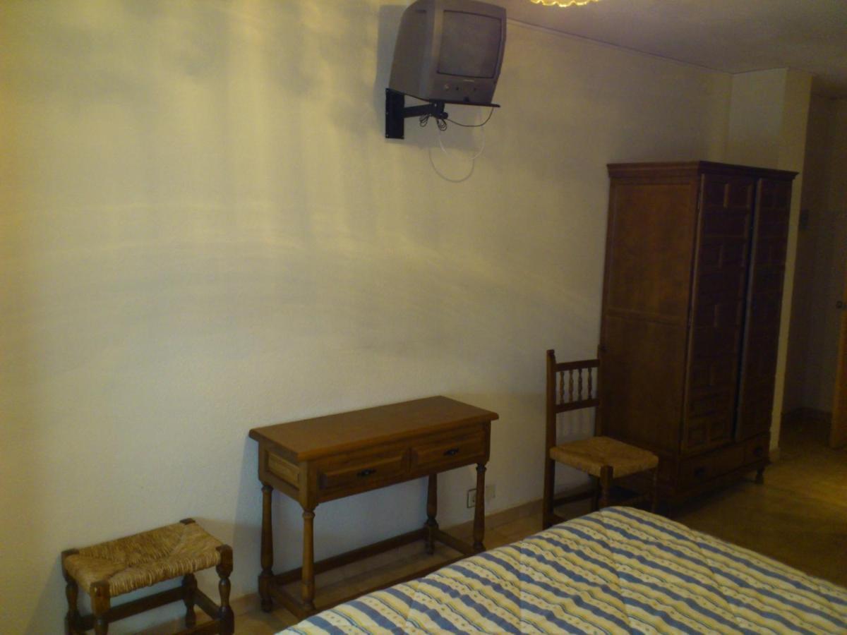 Hostal Botafumeiro Мота-дель-Маркес Экстерьер фото